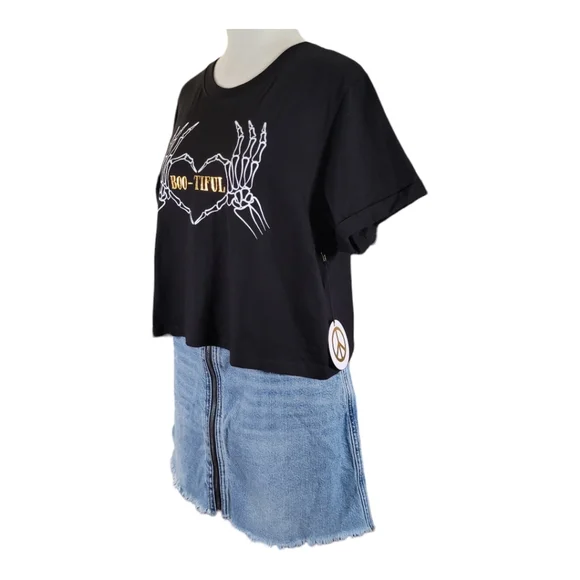 NWT Halloween Crop Top Bootiful Skelton Heart Graphic Tee Halloween Shirt L - Picture 13 of 13